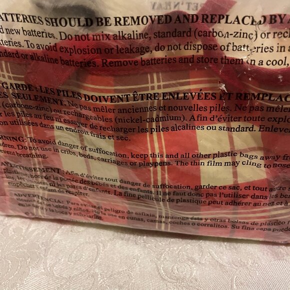 2004 Kitty Pet 'N Play  Interactive Kitty with Pink Plaid Carrying Bag..  EUC - Picture 10 of 16